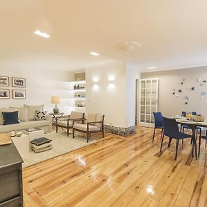 Lovelystay - Downtown Magnificent Flat